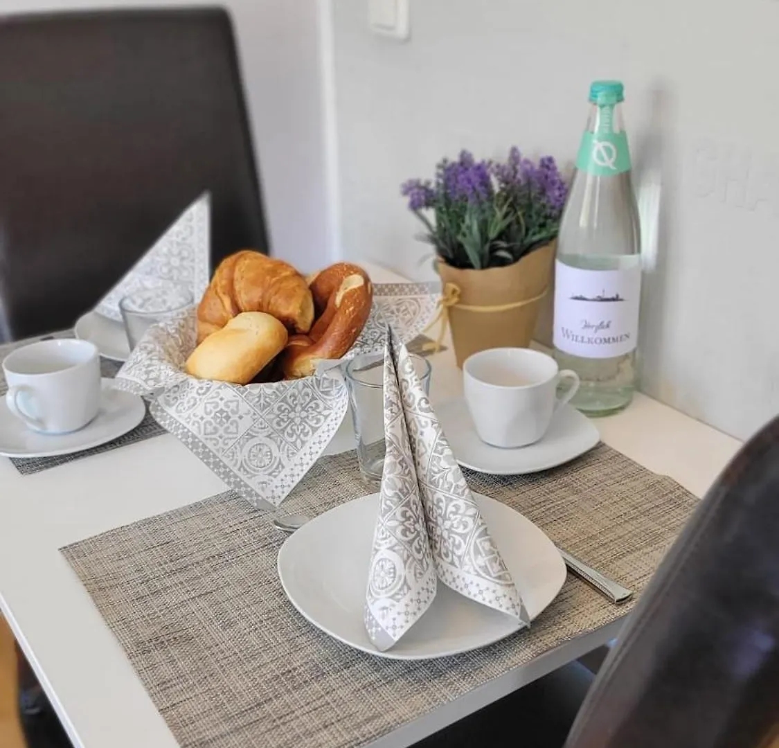 Berlin-Oase - Schnuckelige Ferienwohnung An Der Grenze Zu Berlin Schoenefeld Apartment