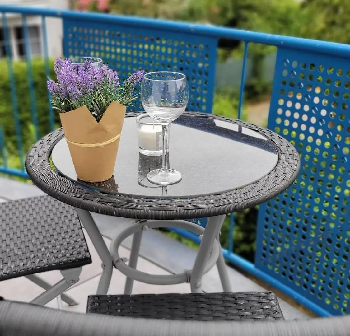 Berlin-Oase - Schnuckelige Ferienwohnung An Der Grenze Zu Berlin Schoenefeld Apartment