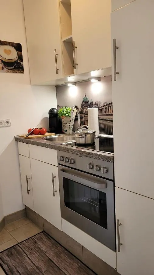 Berlin-Oase - Schnuckelige Ferienwohnung An Der Grenze Zu Berlin 舍讷费尔德