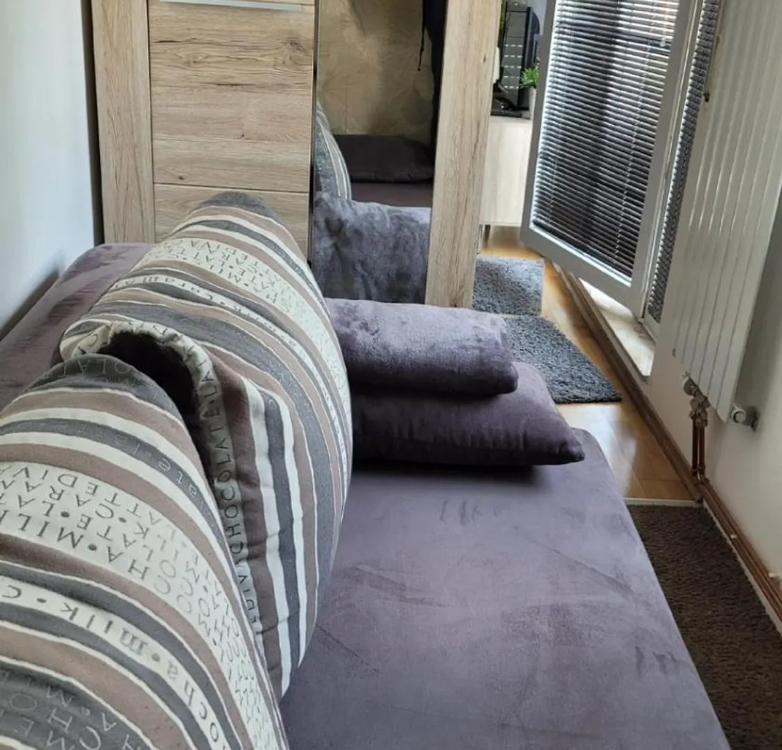 Berlin-Oase - Schnuckelige Ferienwohnung An Der Grenze Zu Berlin 舍讷费尔德